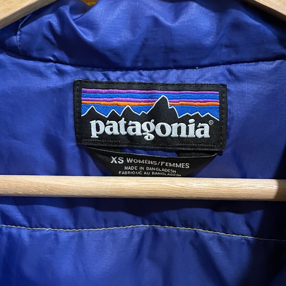 Patagonia Vibrant Yellow Quilted Jacket - Picture 3 of 5